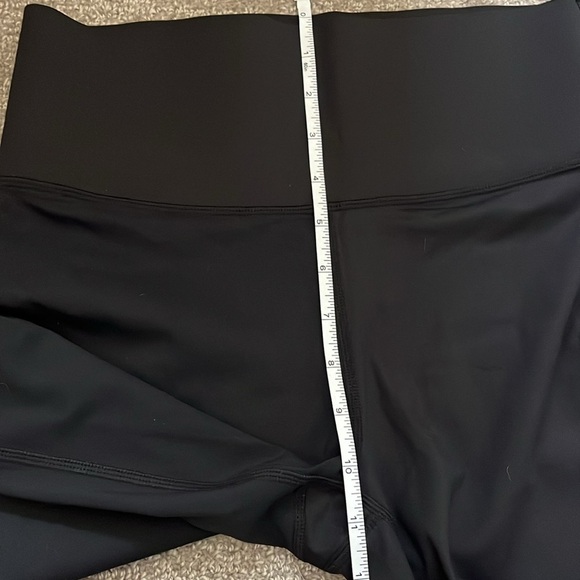 NWOT Bare by Bare Necessities Flare High Waisted Black Leggings Size Small - Picture 4 of 8